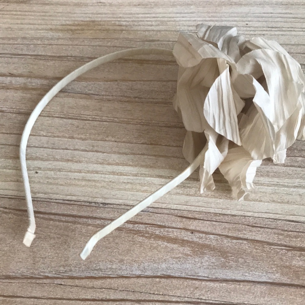 Cream Floral Headband